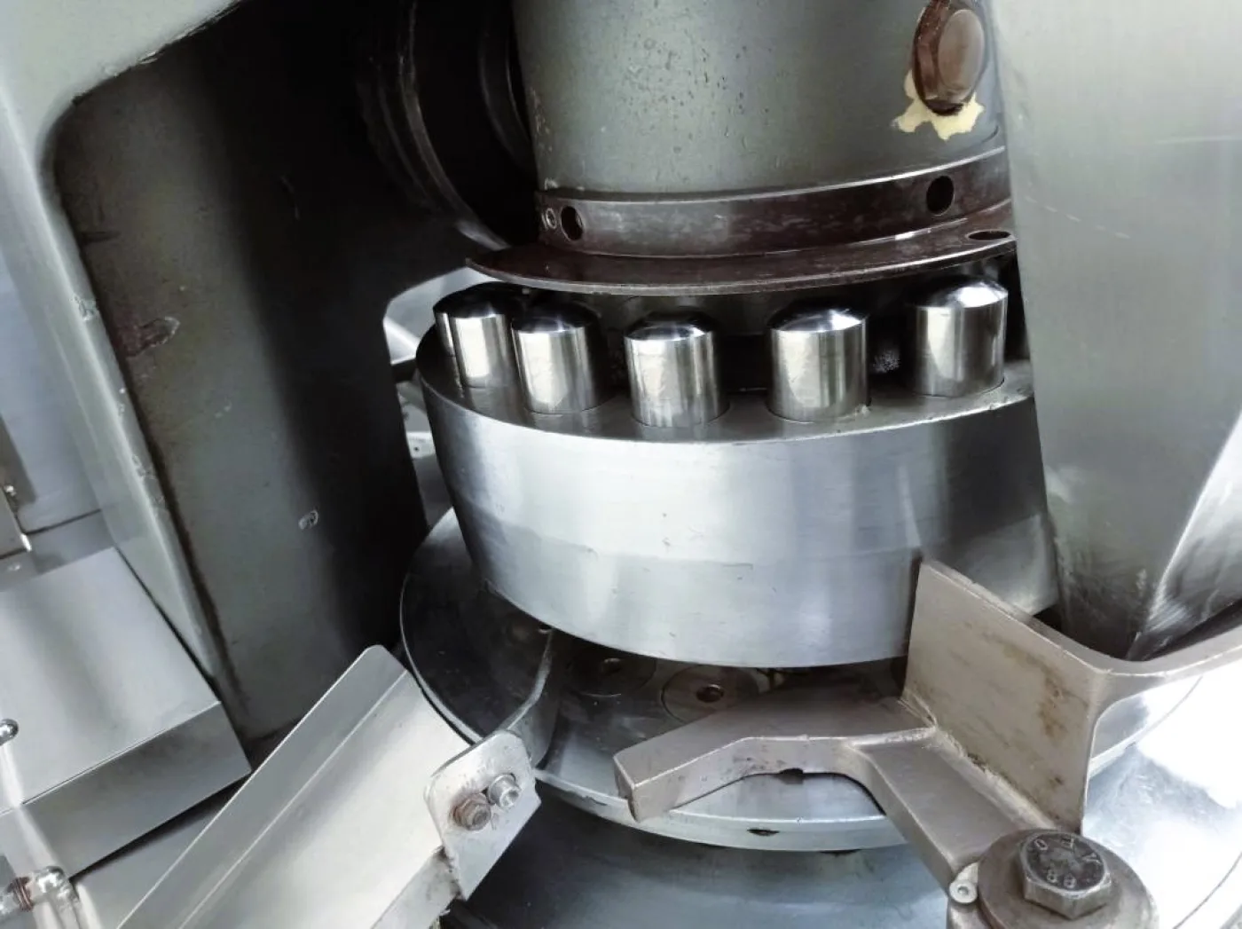 COMPRIMITRICE ROTATIVA – RONCHI - 1
