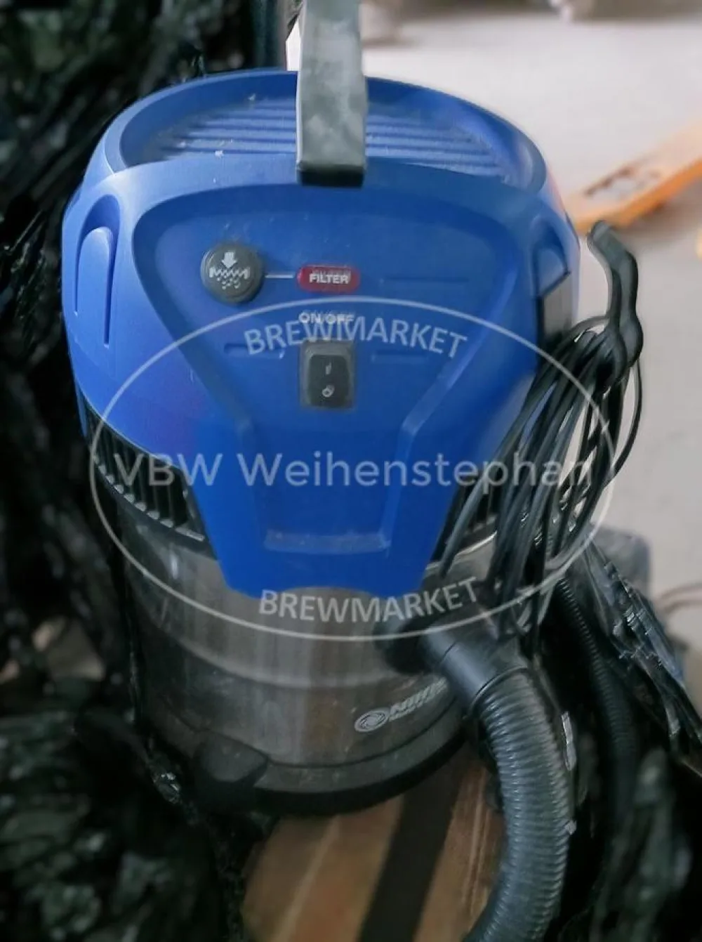industrial vacuum