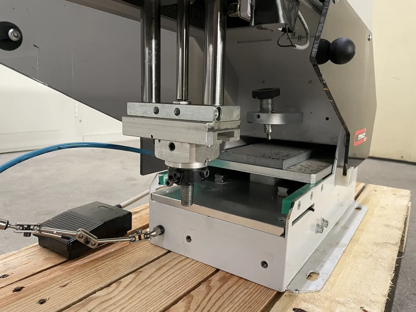 MACHINE A TAMPOGRAPHIER TYPE “COMEC” KP05 - 2