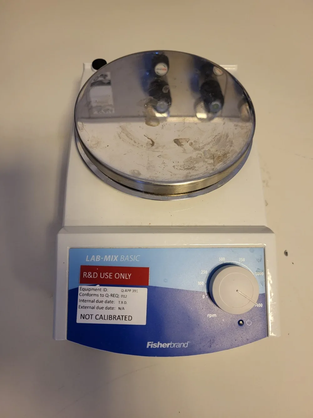 2458 - Fisherbrand Lab-Mix Basic magnetic stirrer