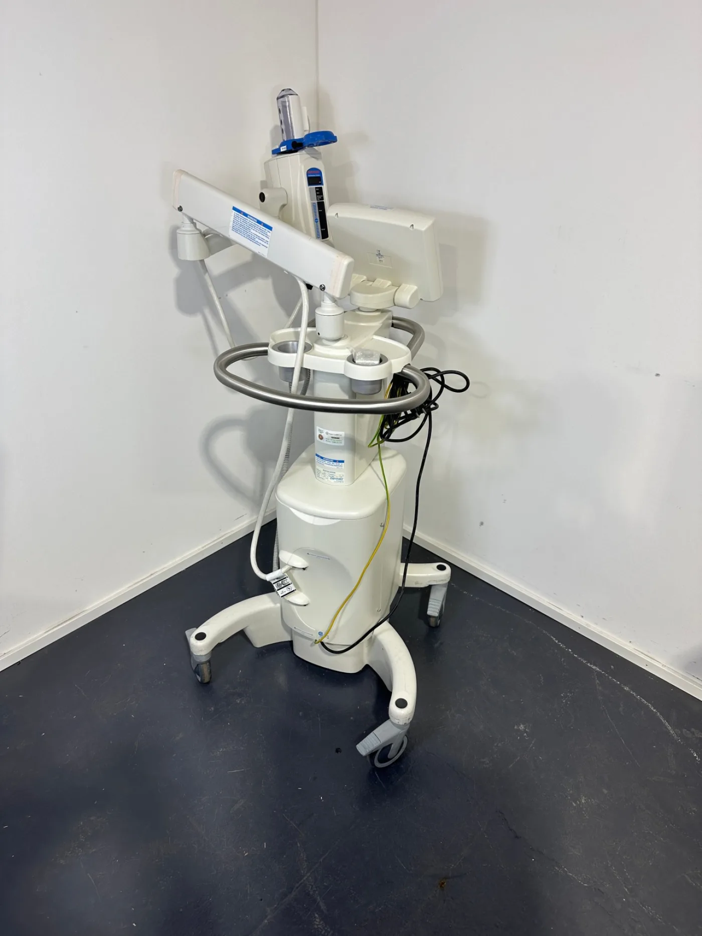 Medrad Mark V Pro Vis Hochdruckspritzenpumpe (CT) - 4