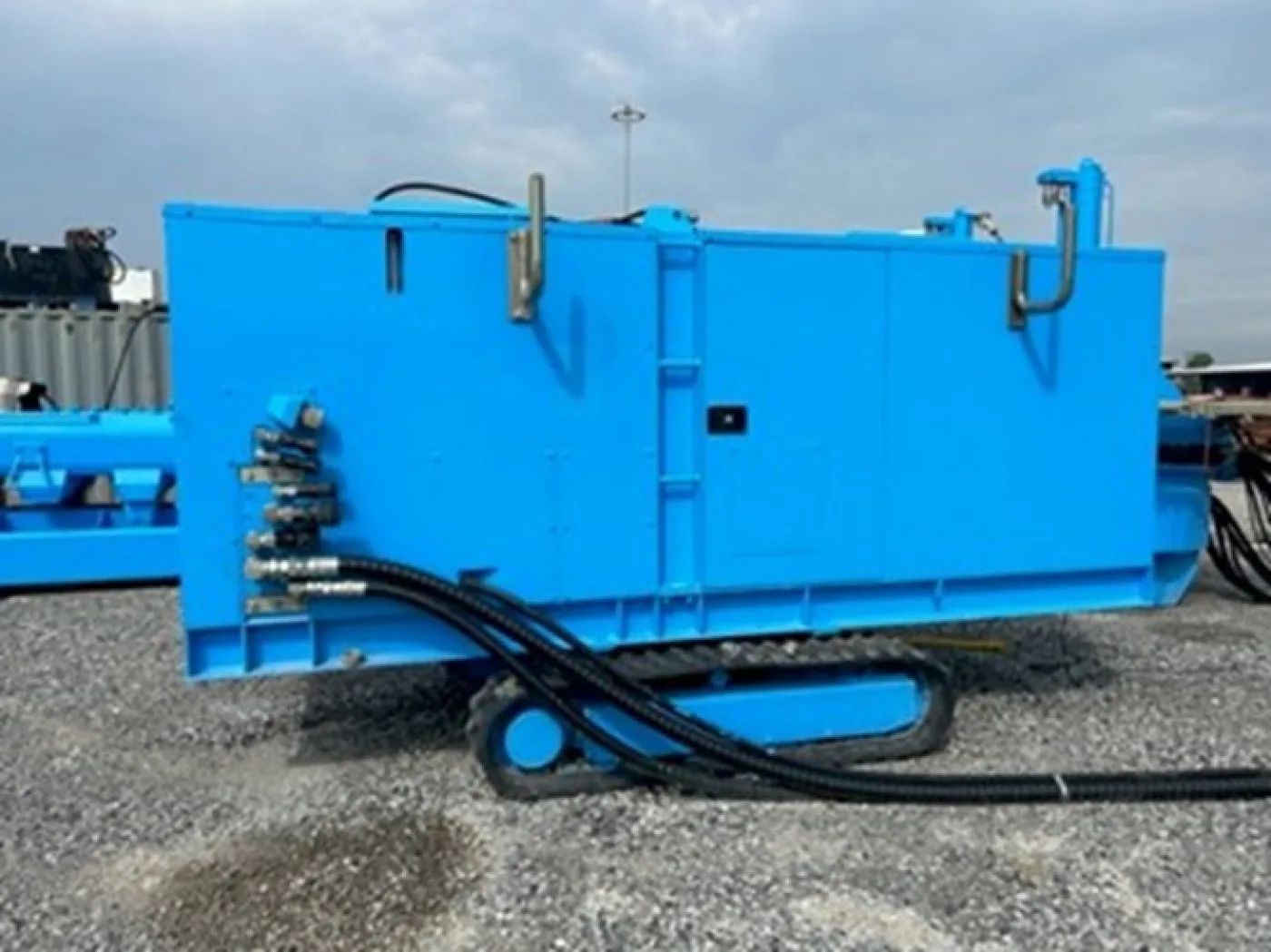 Giken Silent Piler F401-Z1400 Vibratory Piling Rig - 4