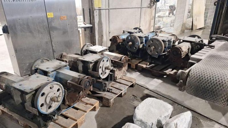 BURKHARDT-HENSEL -