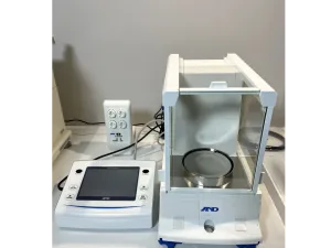 A&D Semi Micro Balance BA-225TE