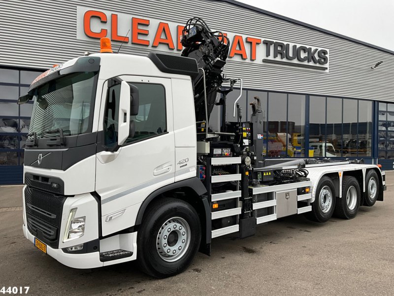 Volvo FM 420 8x2 Hiab 25 Tonmeter laadkraan + Welvaarts weighing system