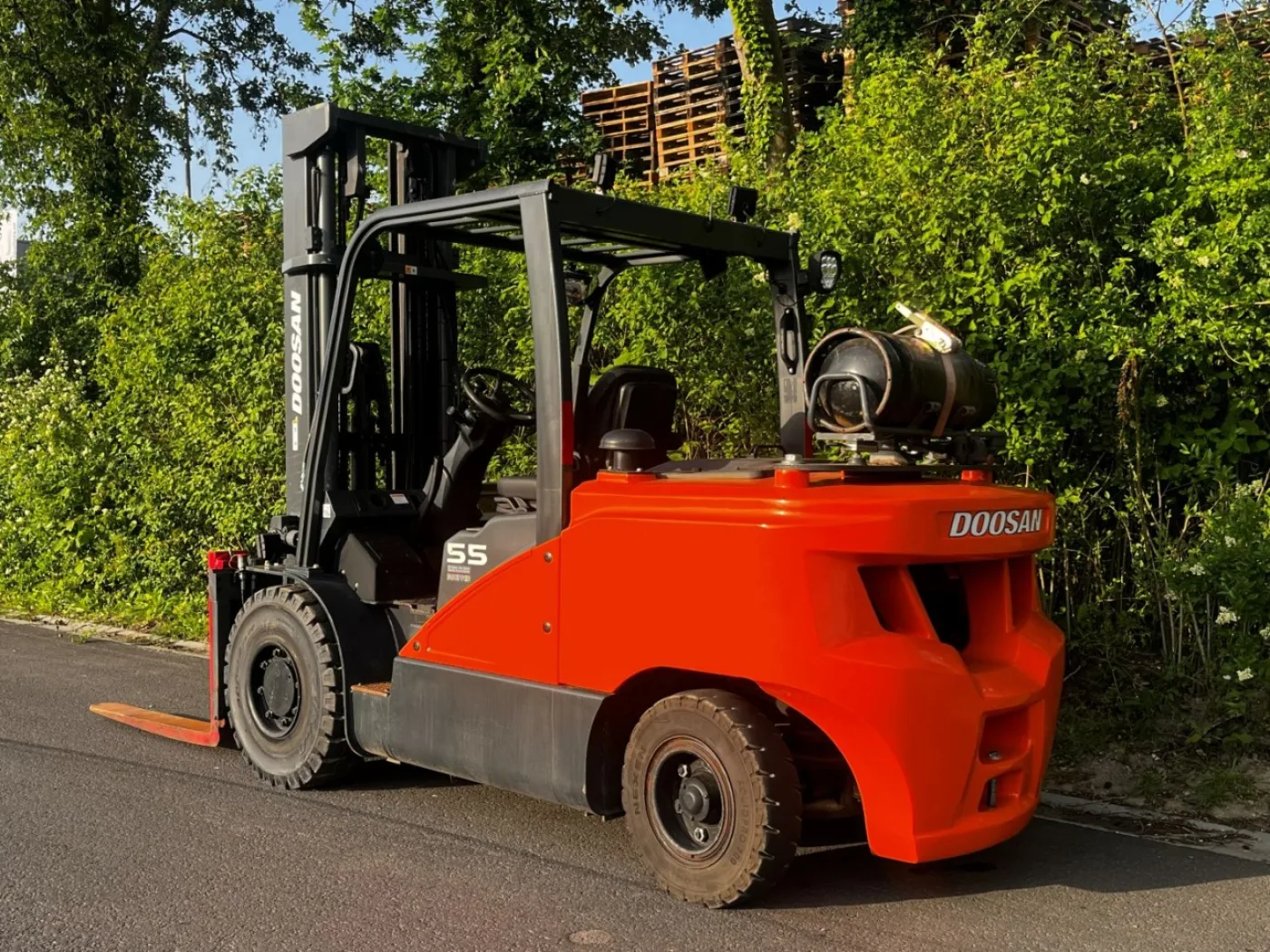 Doosan G55C-7 - 5