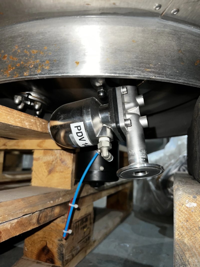 USED SOFAST STAINLESS STEEL 316L 130 LITER ASEPTIC REACTOR WITH JACKET, AGITATION AND HEATING