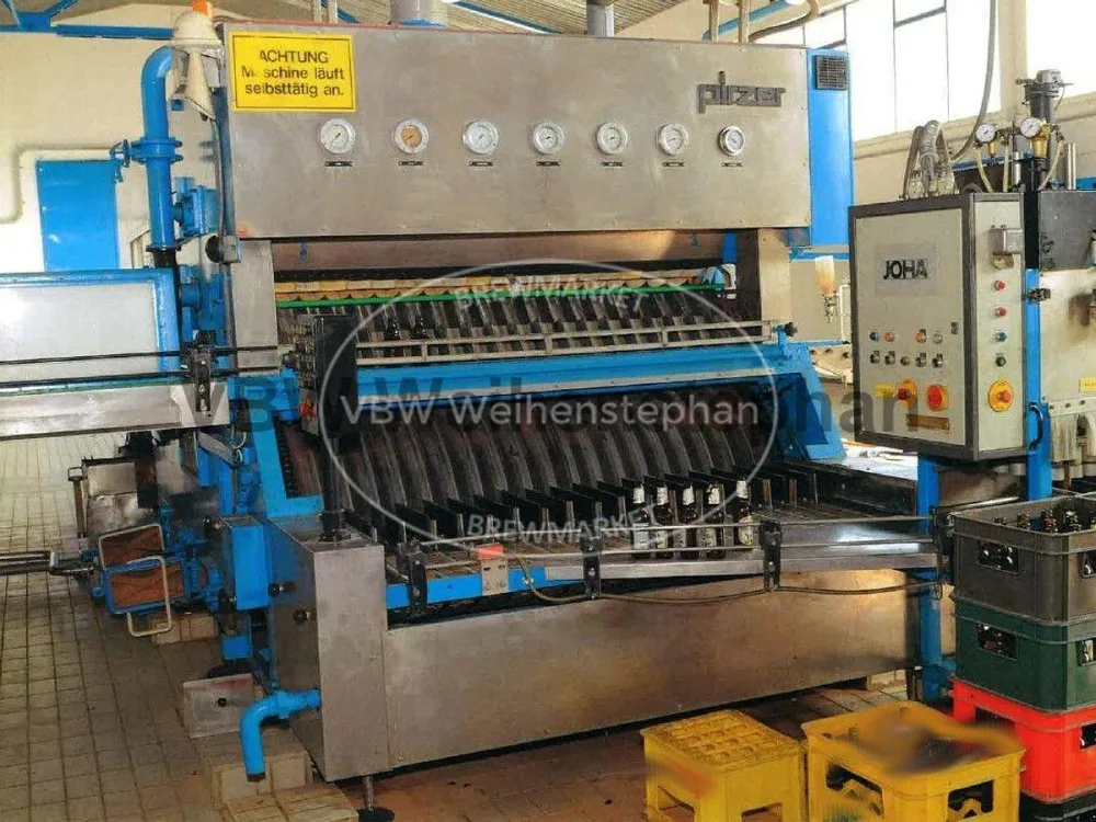 Bottle washing machine