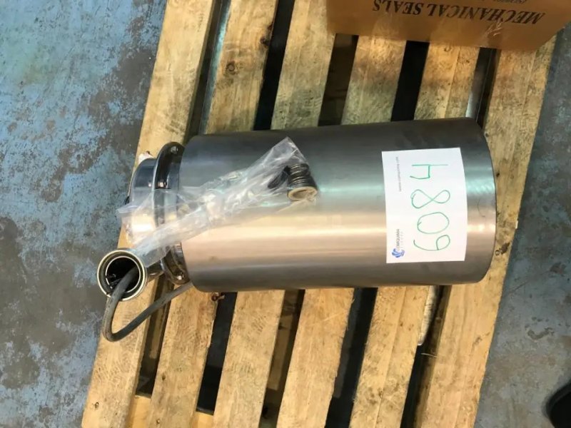REFURBISHED STAINLESS STEEL CENTRIFUGAL PUMP