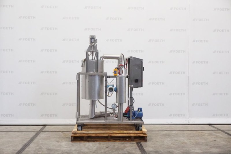 Liquid filler