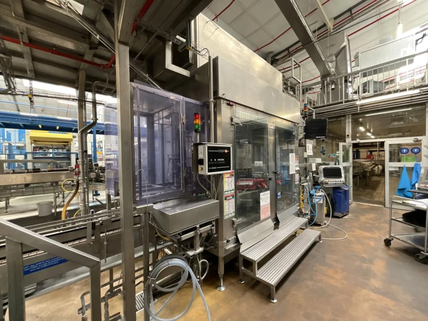 1987 Serac Serac AN3R30 Rotary Syrup Bouteille Fill Rotary Syrup Bouteille Remplissage and Capping Machine - Line 3 - 5