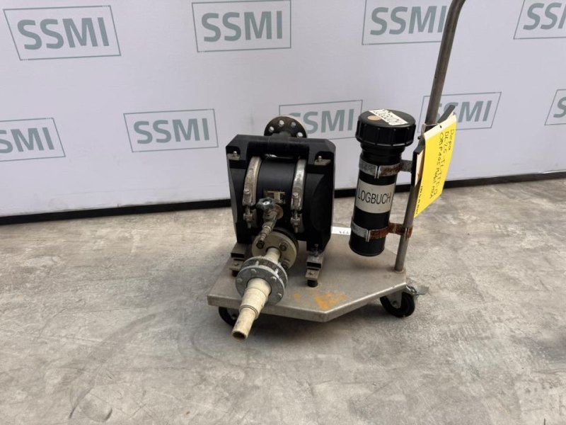 Diaphragm pump on trolly