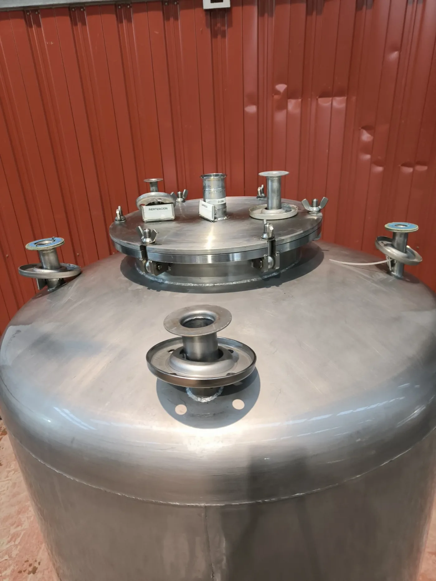 STAINLESS STEEL TANK 500 LITRES - 6