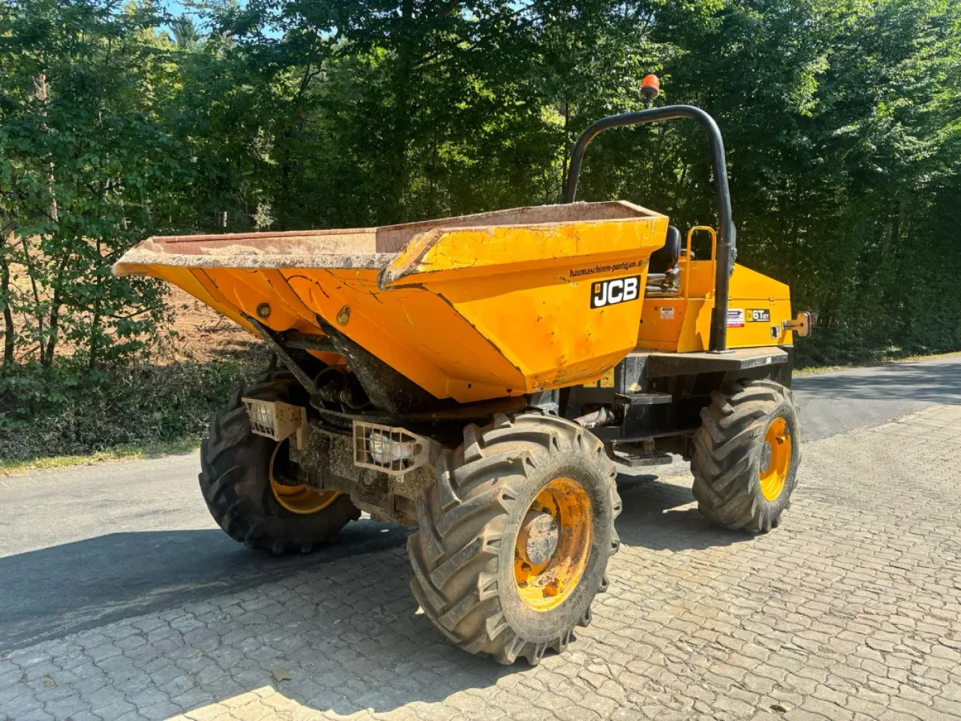 JCB - 6 TST - 5