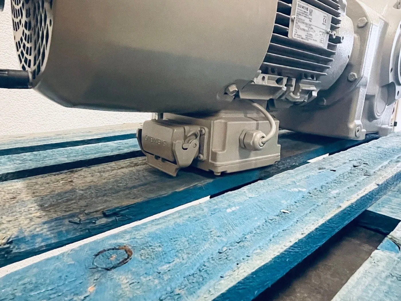 Siemens Getriebemotor KADS89-LE112ME4E-L32NH-IN - 5