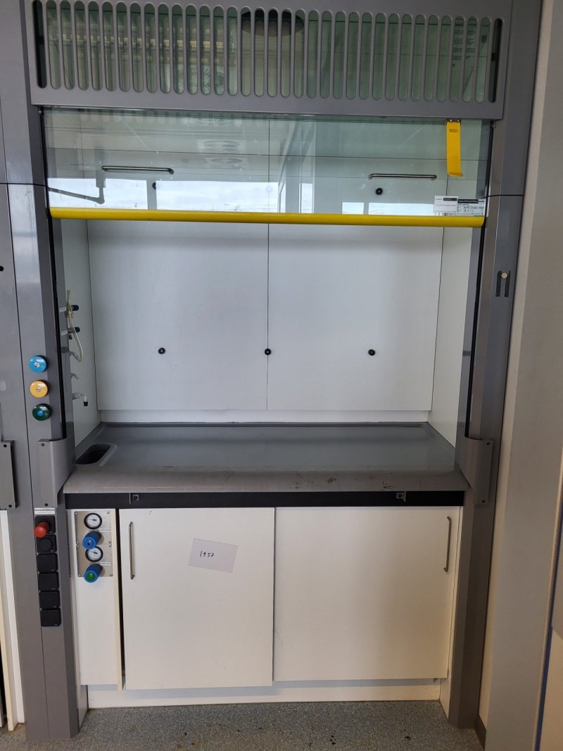 1957 - Used S+B Fumehood (150cm)