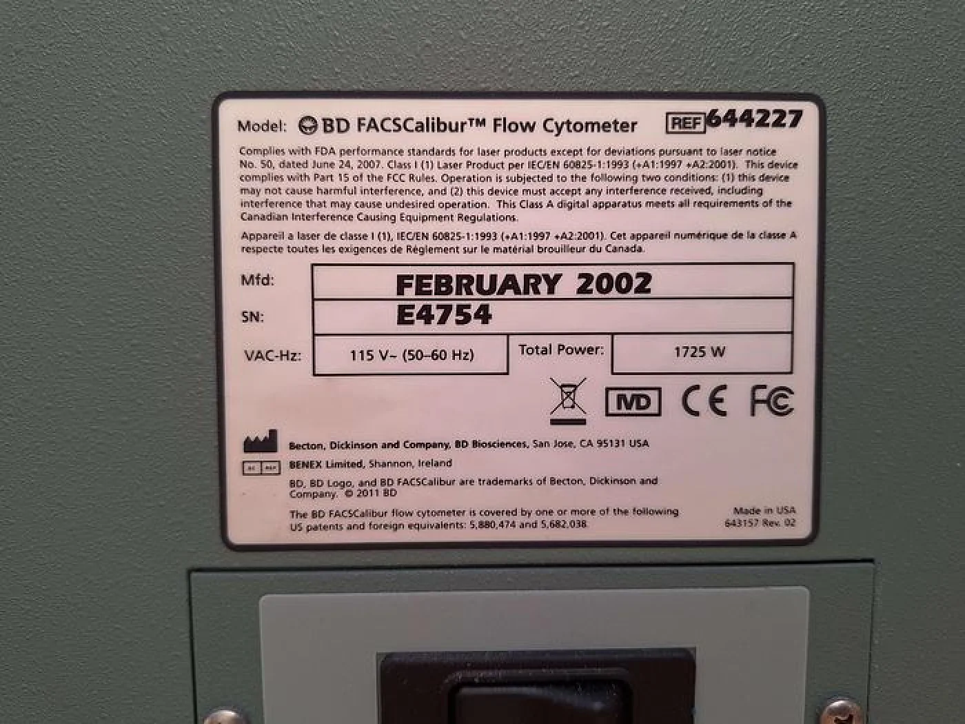 Becton Dickinson FACSCalibur Flow Cytometer - 6
