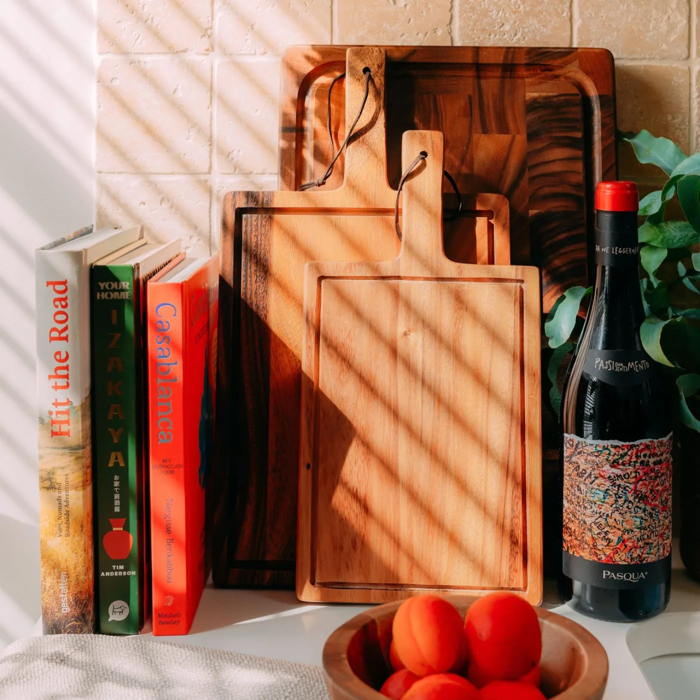 Tala Small Chunky Handled Board w Groove & Leather Tie in Lacquered Acacia (Pack of 6) - islandcatering - 2