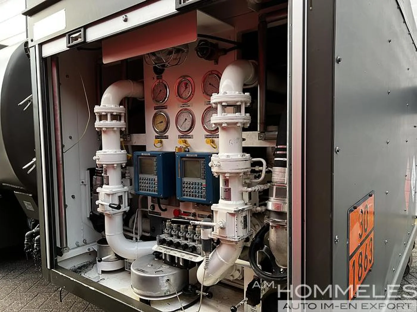 KASAG Tankfahrzeuge AG refueler JET A1 - 5