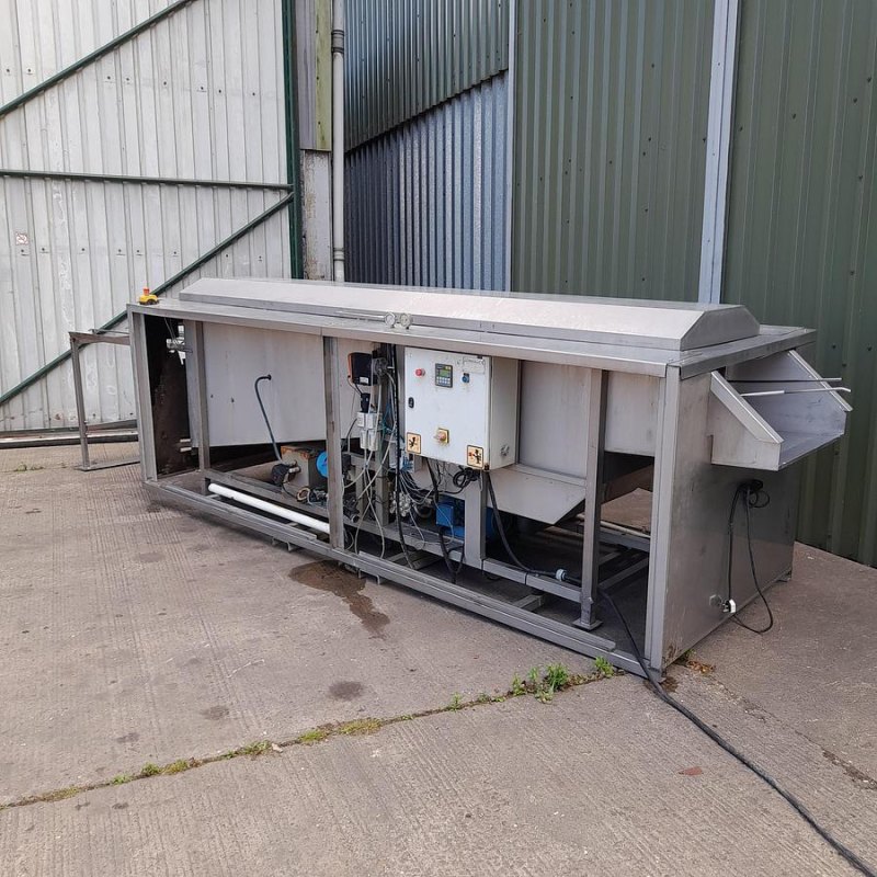 Crate Washer