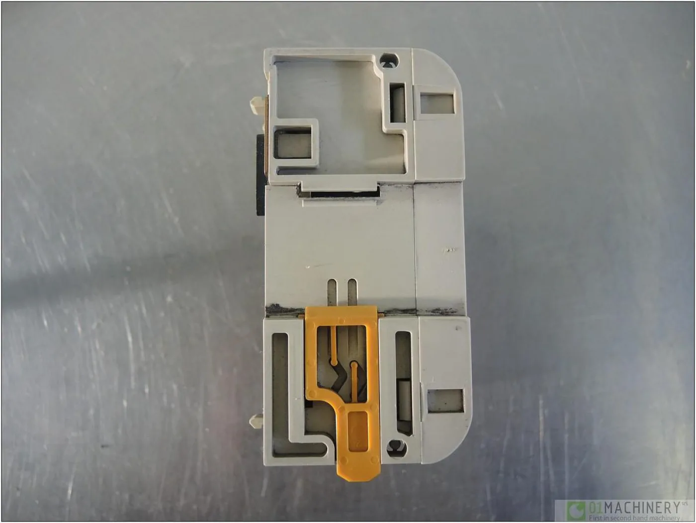1998 OMRON CQM1-PA203 AI1572 - 4