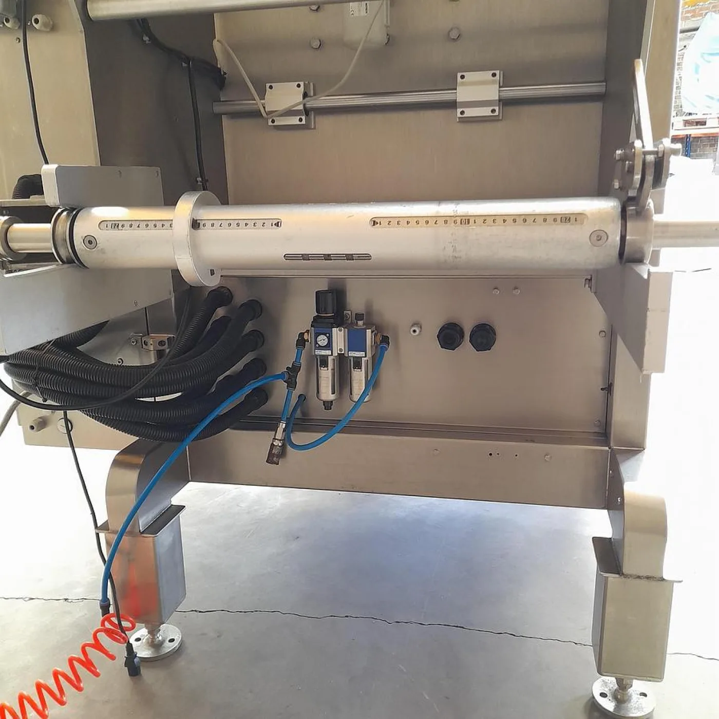 Vertical Form Fill Seal Bagging Machine - 5