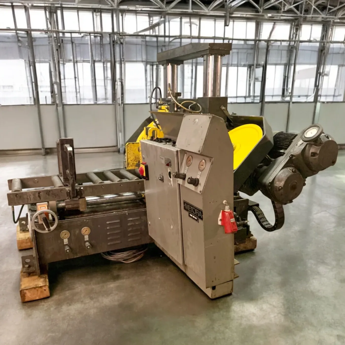 Bandsäge Metall Horizontal METORA Typ VMB 305 DS - 3