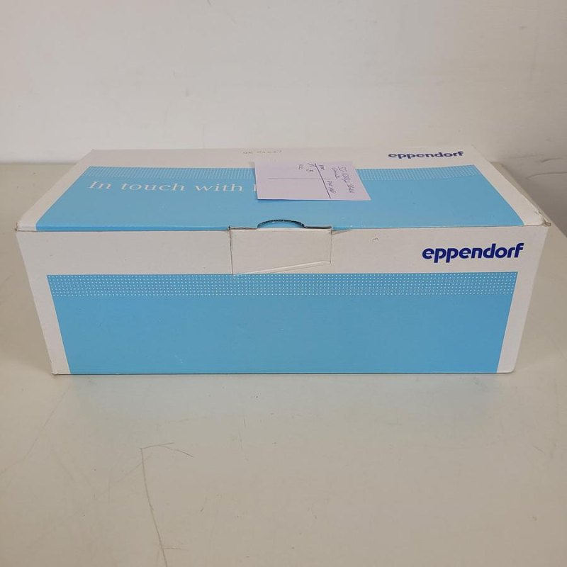 Eppendorf Xplorer plus electronic pipette