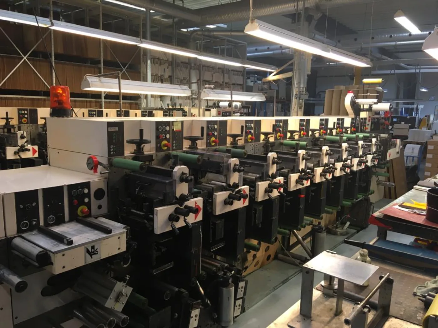 Nilpeter F2400 – 8 Colour Flexo - 2