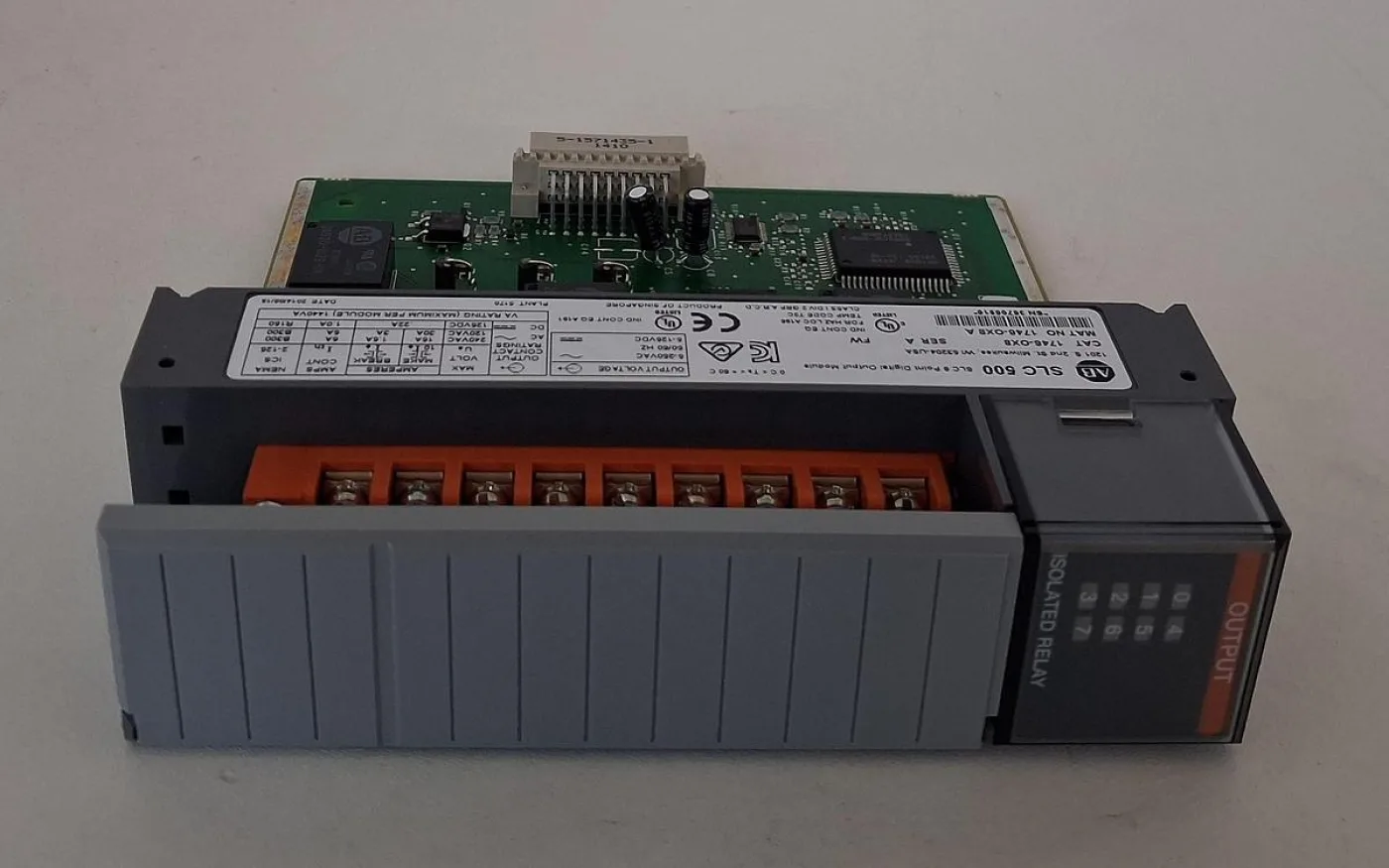 Allen-Bradley SLC 500 1746-OW16 Isolated Relay Output Module - 8