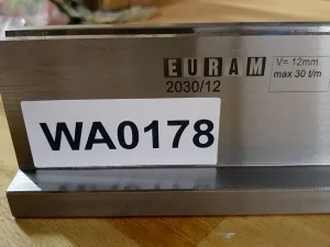 Abkantwerkzeug Matrize Euram 2030/30°/H80/V12