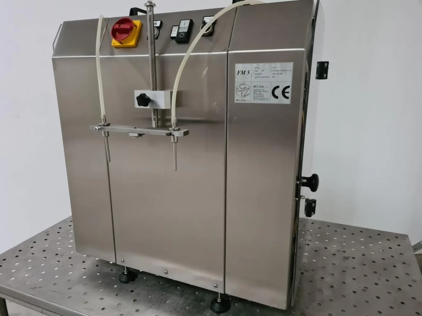 DOSATRICE LIQUIDI DA BANCO – MG ZETA – MOD. FM 5 - 7