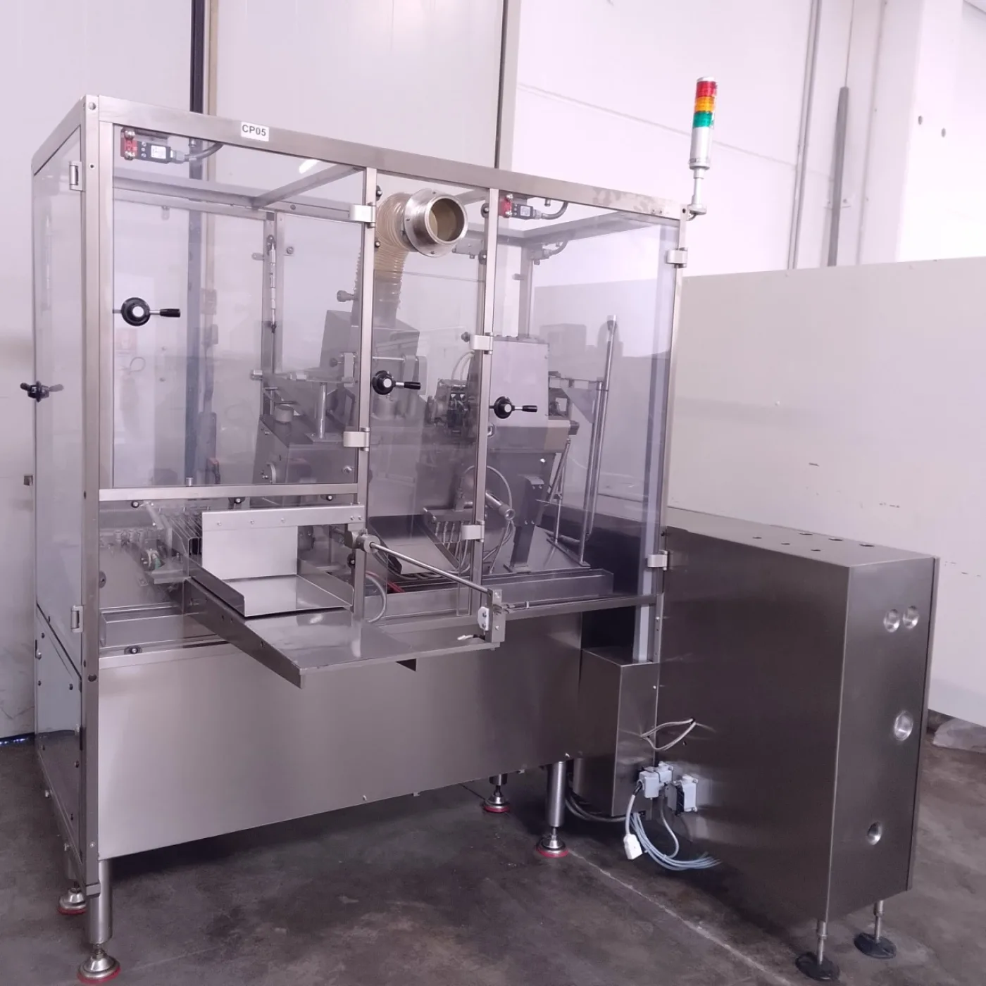 RIEMPITRICE SIGILLATRICE PER FIALE – IMA – MOD. A6/FC - 6