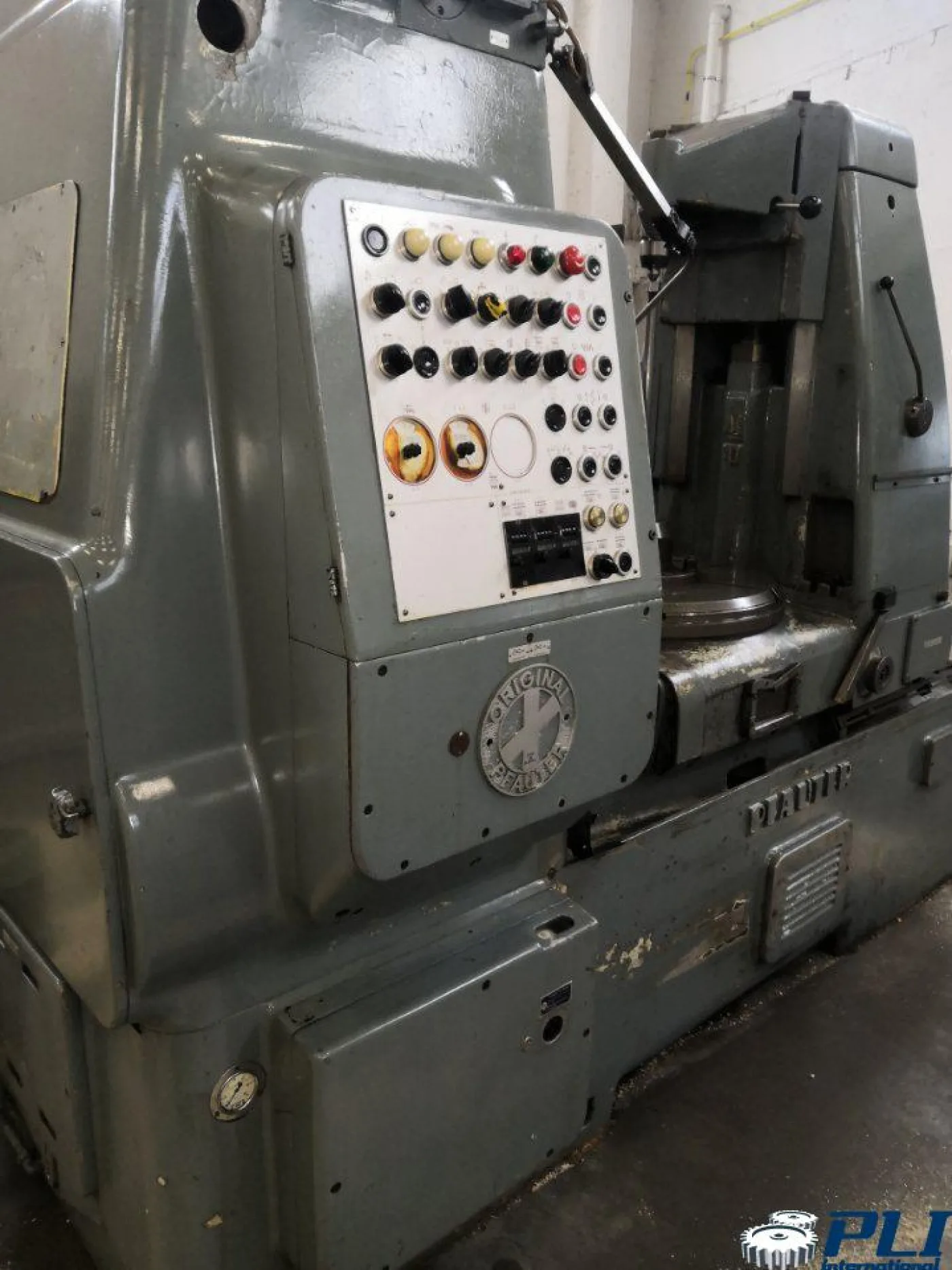 PFAUTER P900 - 3