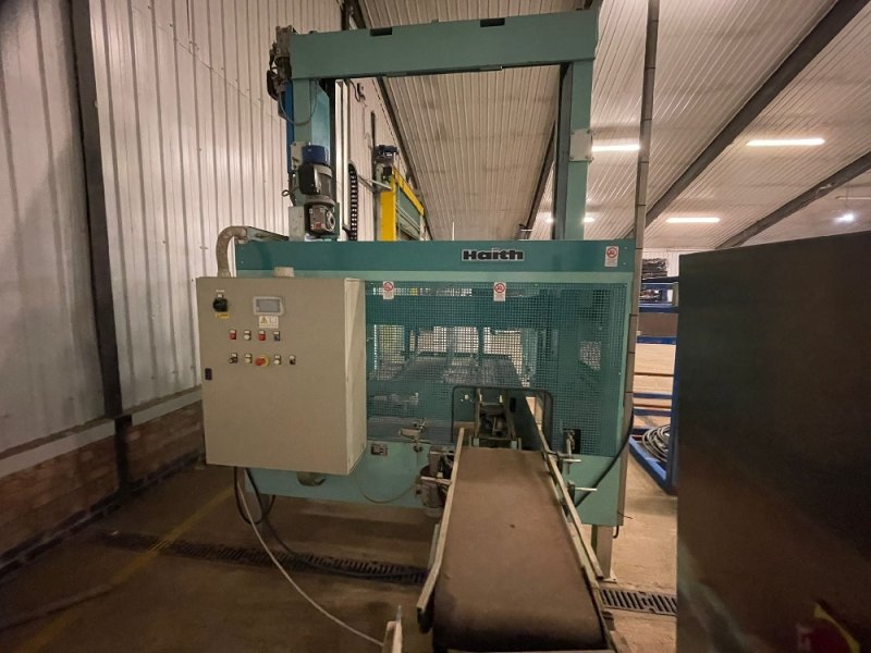 Haith Automatic Tray Weigher and Stacker