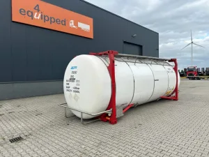 34.820L / 1-comp. / 4 BAFFLES / 20FT swapbody / T11 / EMKD / ADR 5Y + CSC-inspection: 01/2027 INSIDE DAMAGE FOR STORAGE ONLY!!!