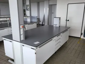 2083 - Used S+B island laboratory table (304 cm)