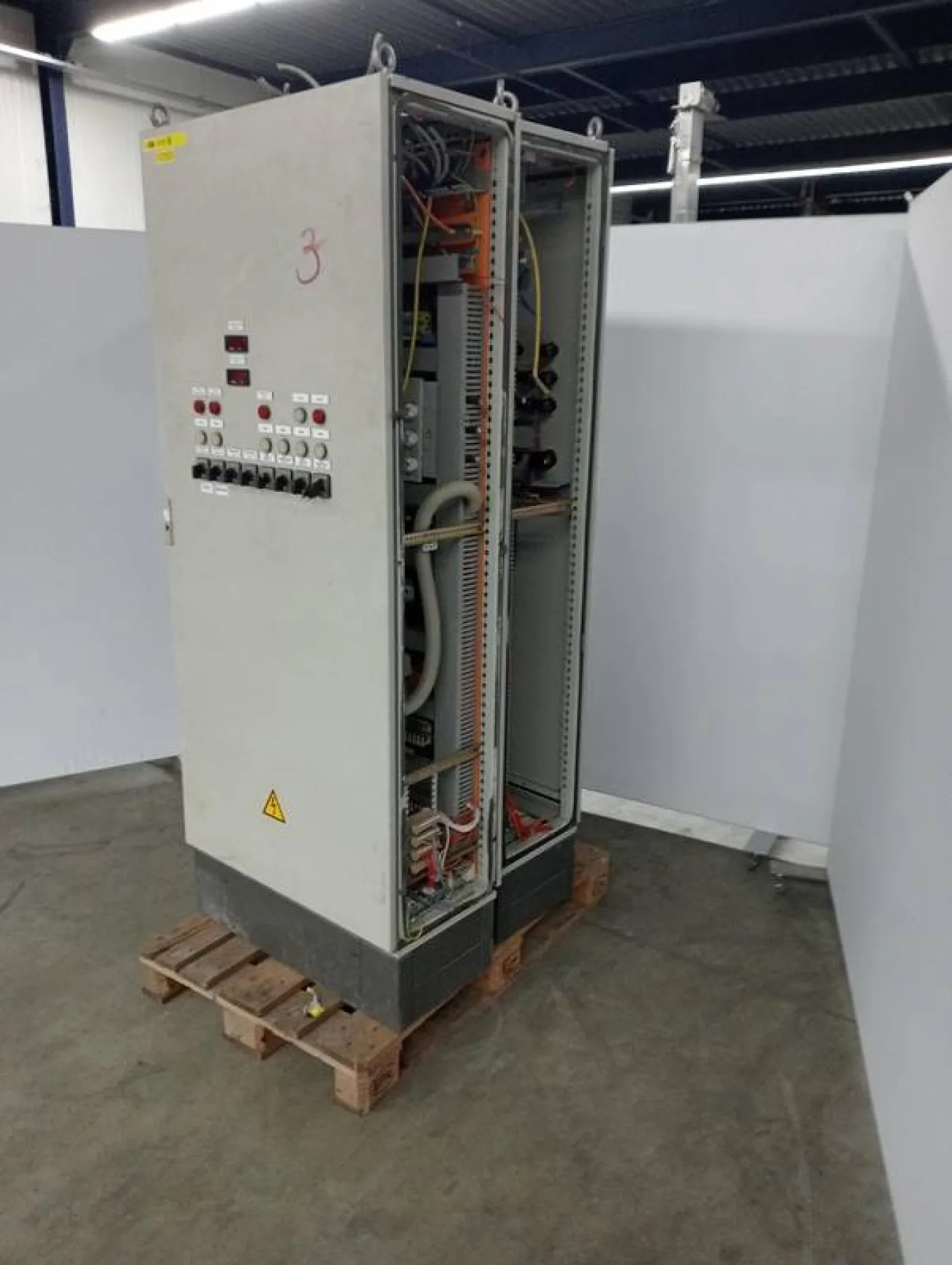 Switch box cooling - 4