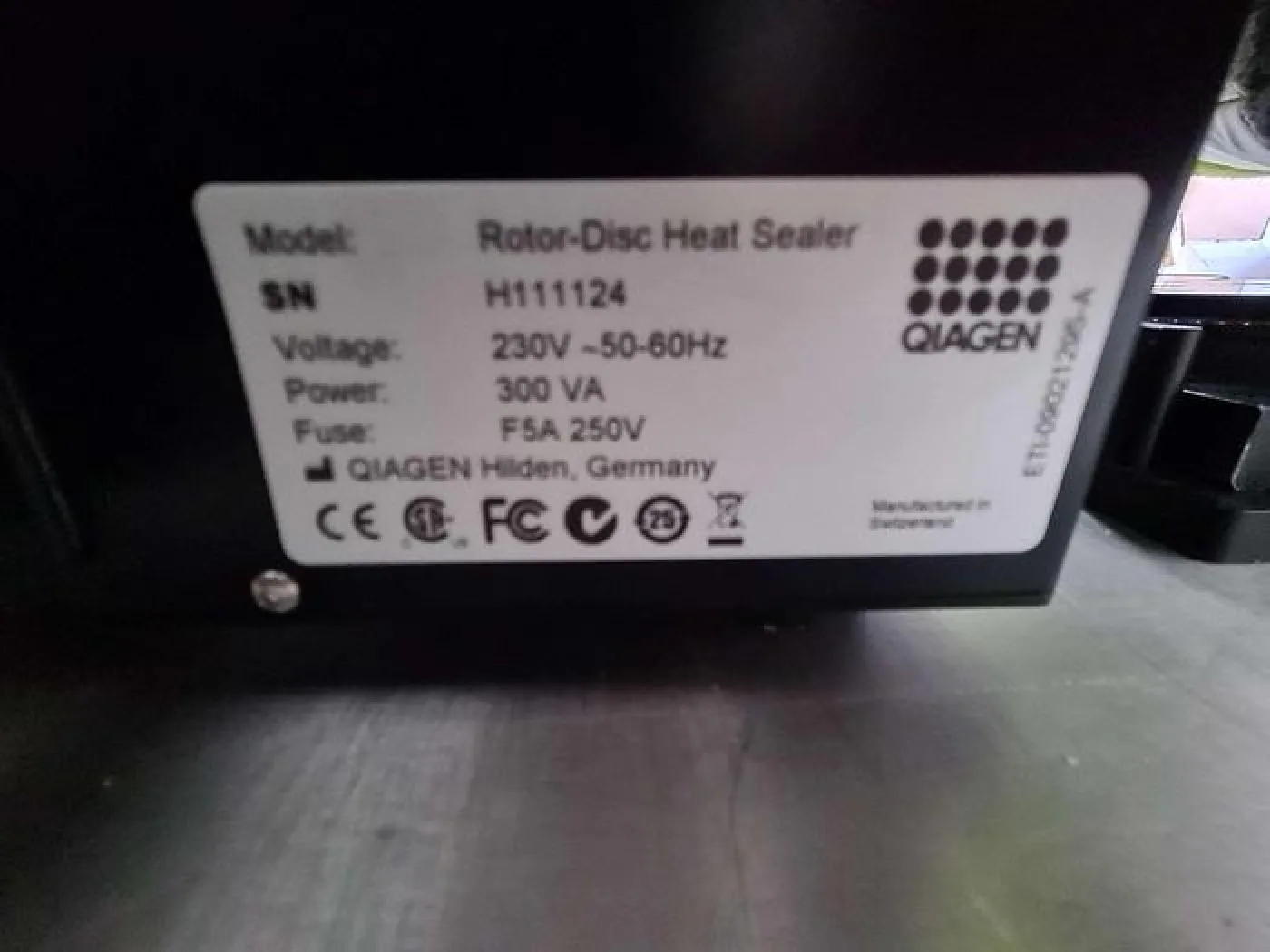 Qiagen Rotor-Disk Heat Sealer - 7