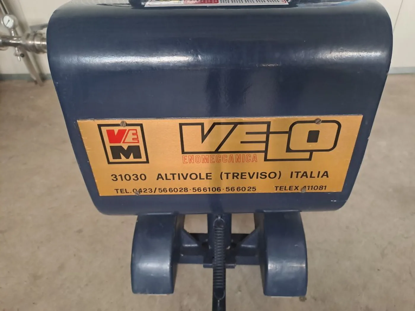 PISTON PUMP VELO MOD. 400HL, TWIN-CYLINDER WITH BRONZE BODY PUMP, SECOND-HAND MACHINE - 2