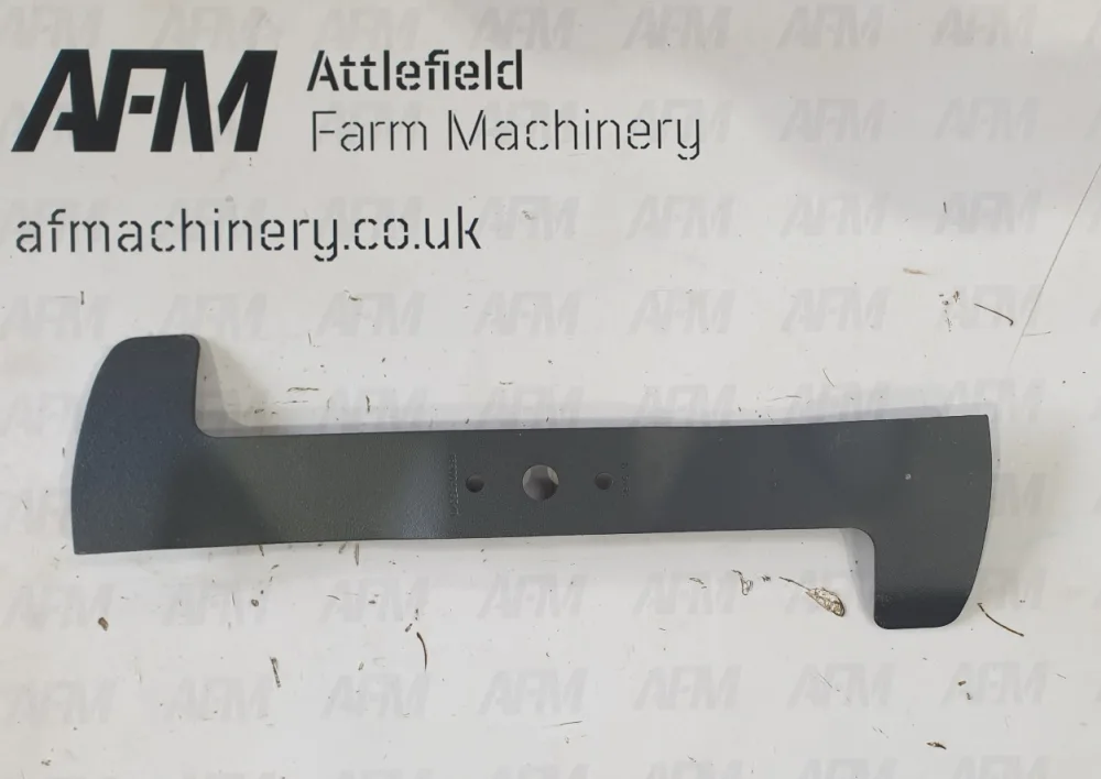 Stiga Left Mulching Blade 92cm - 182004353/0