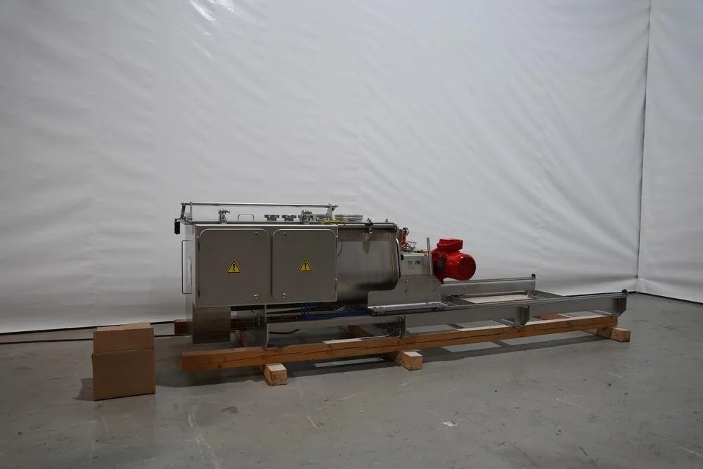 2020 Dinnissen Batch Menger, type 304-30-2x3
