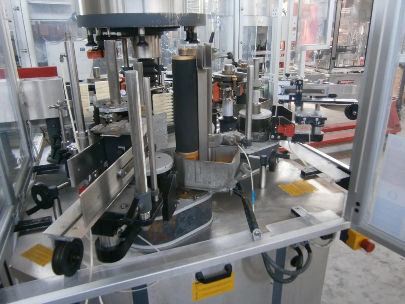 LABELLING GLUE MACHINE CAVAGNINO E GATTI MODEL CG84 FR2/6 SECOND-HAND MACHINE - 5