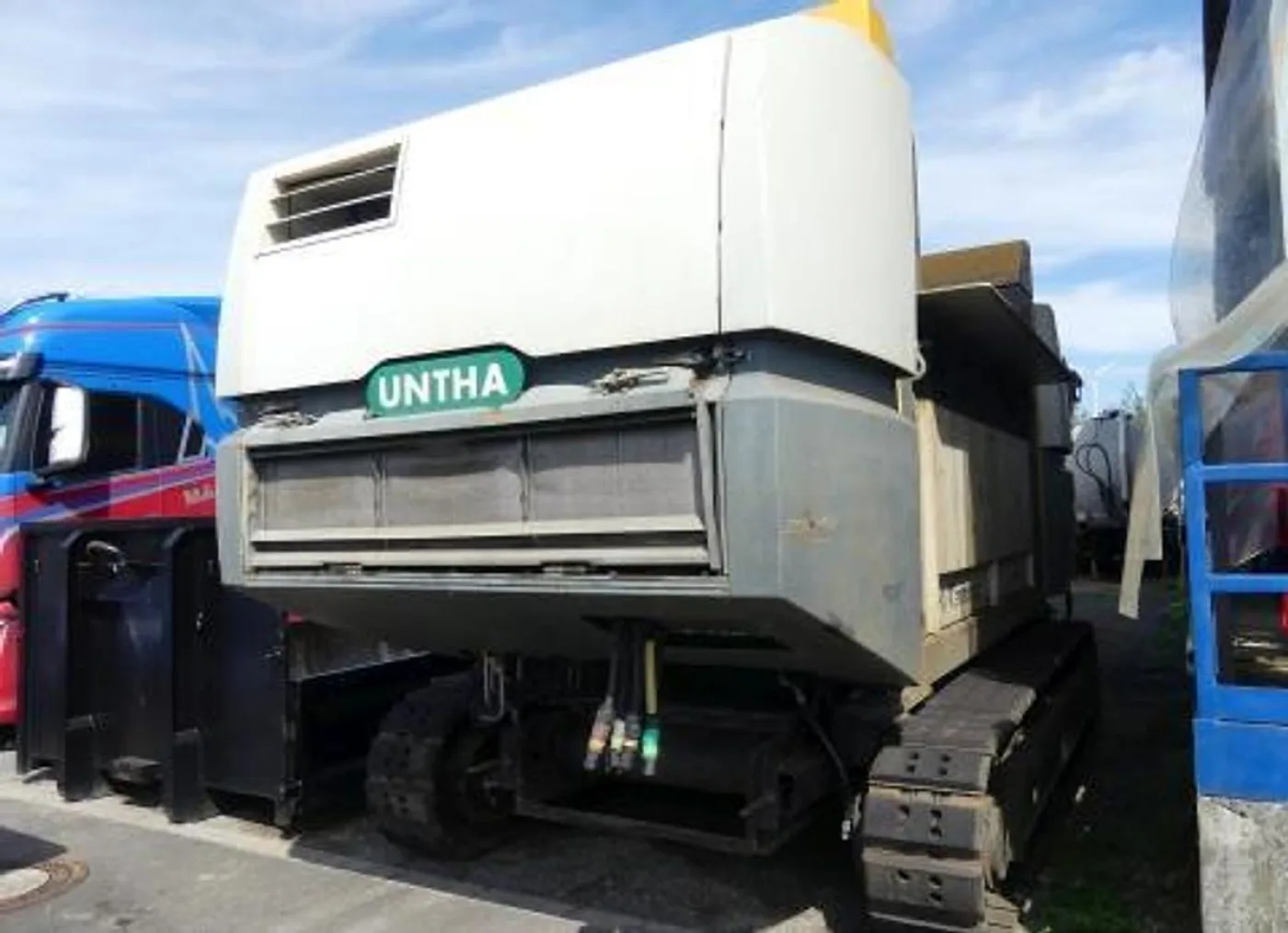 2022 Untha XR3000C Tracked Single-shaft Shredder - 3