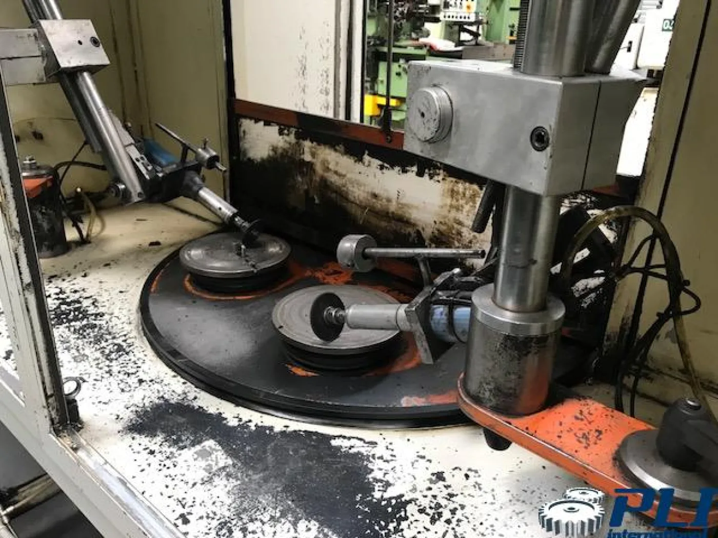 Gear deburring Machine – TECNOMACCHINE TN 300 - 5