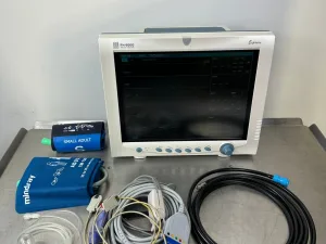 Mindray PM-9000 Express Patienten Monitor mit Zubehör