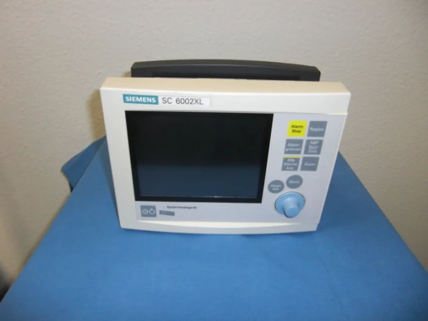 Siemens SC-6002 XL EKG-Monitor - 1