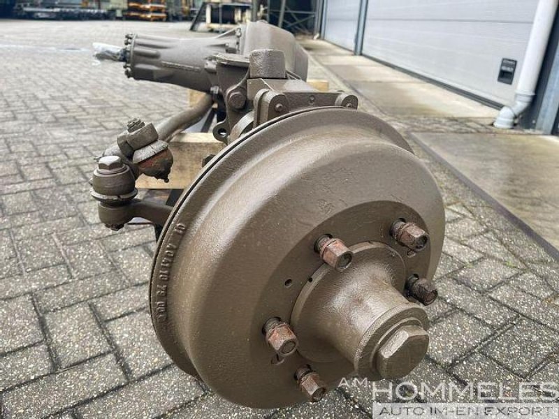 Unimog 404 Front axle