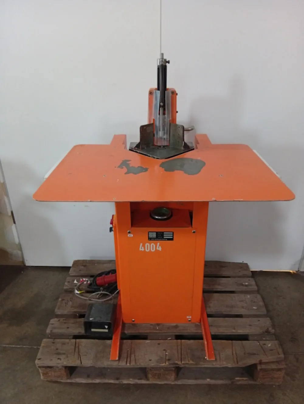 Eckenrundmaschine Gämmerler 105 M