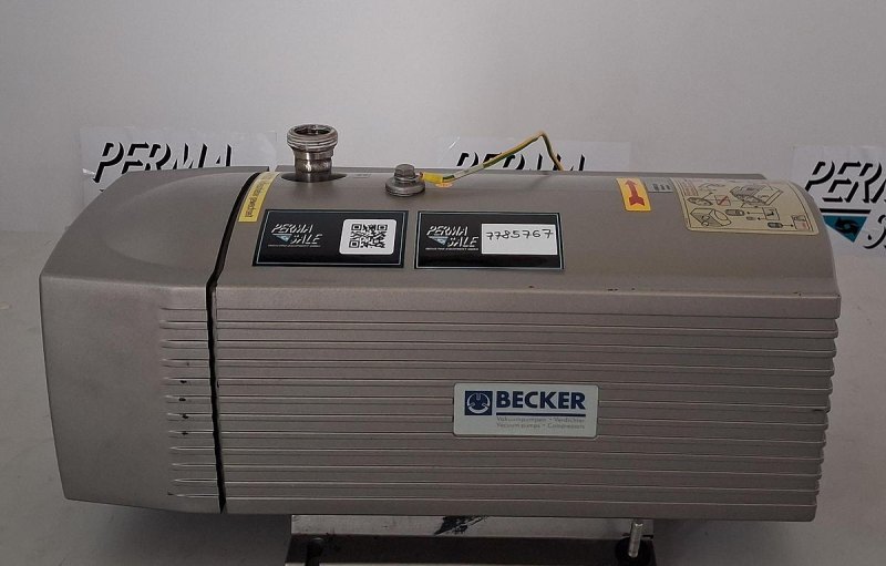 Becker VT 4.40 Vakuumpumpe